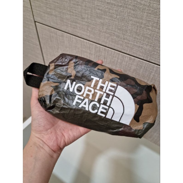 華航 商務艙過夜包 TheNorthFace聯名／盥洗包  全新未使用