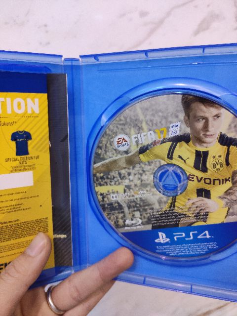 國際足盟大賽 Fifa 17 主打女子足球 中文版 有劇情的足球遊戲 二手中古 Ps4 蝦皮購物