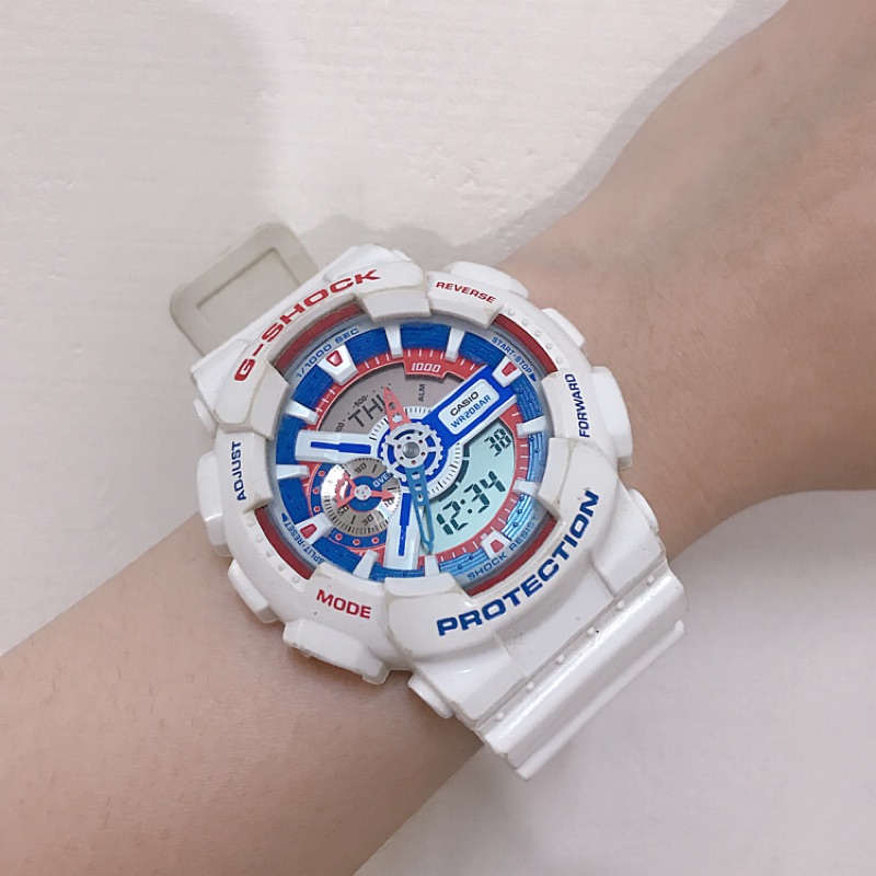 現貨 二手 免運費 Casio 卡西歐 G-shock GA-110TR-7A  鋼彈 多啦a夢配色