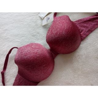 ＊JOLINNA~SHOP＊華歌爾進口款B.TEMPT'D夏日舒爽薄款~亮眼紅色無痕上衣~80E~85E~直購590元~