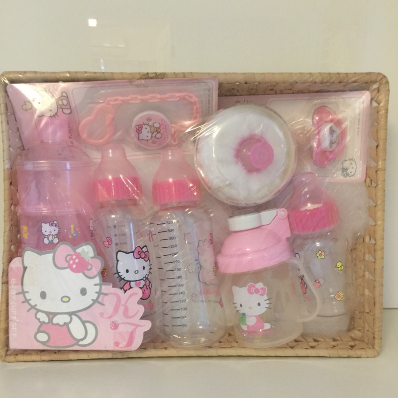 【小彤空間】Hello Kitty 凱蒂貓禮盒 嬰兒用品彌月禮盒 新生兒禮盒
