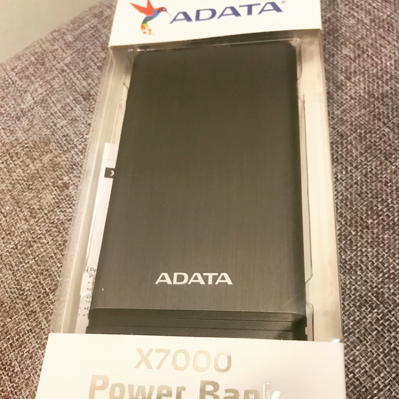 ADATA X7000雙輸出行動電源（太空灰）