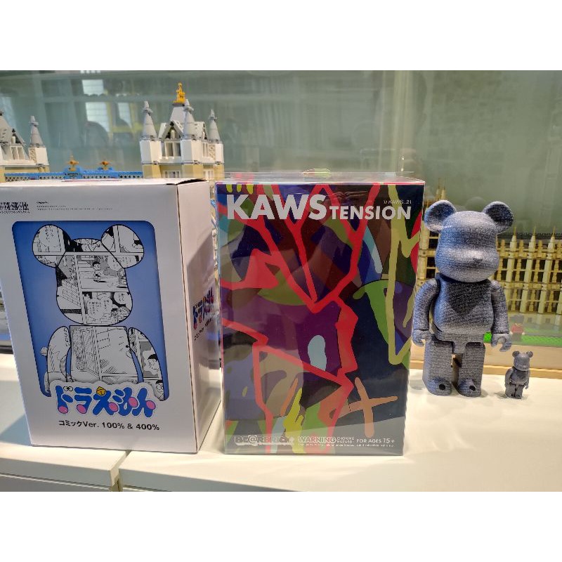 be@rbrick KAWS TENSION,多啦A夢漫畫，500%