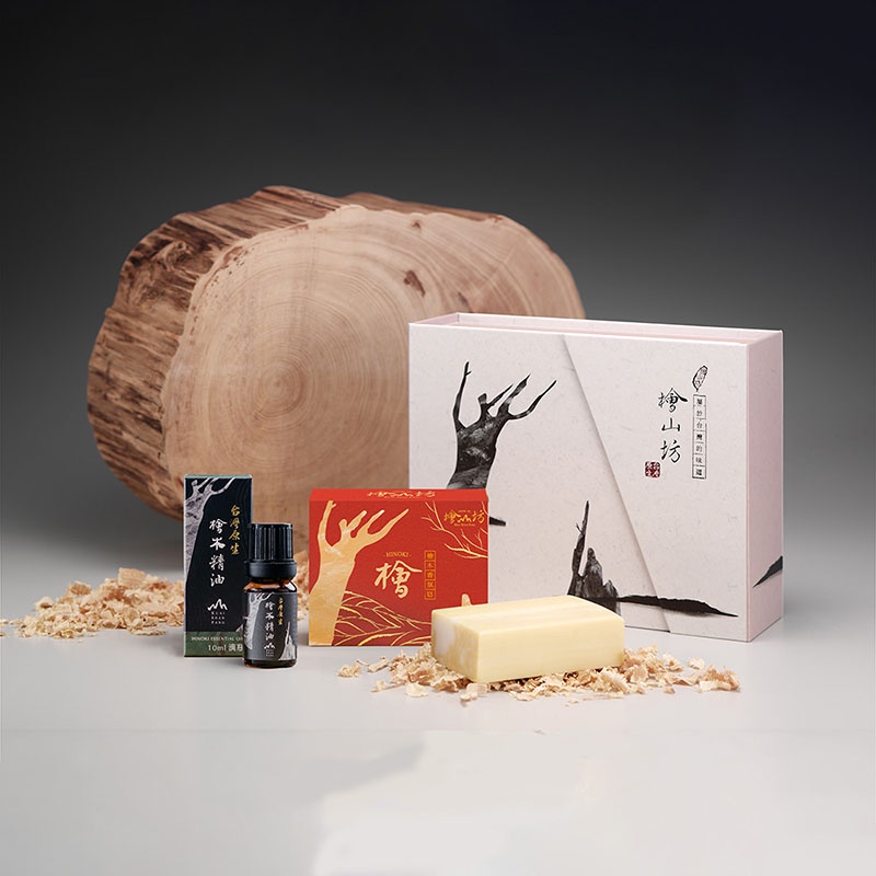 檜山坊 / 御用檜皂禮盒(香氛滋養皂x1、原生檜木精油10mlx1)