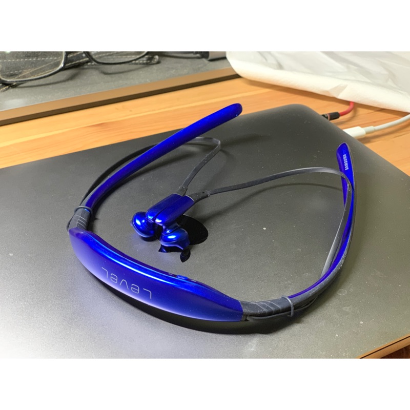 Samsung level u 藍芽耳機