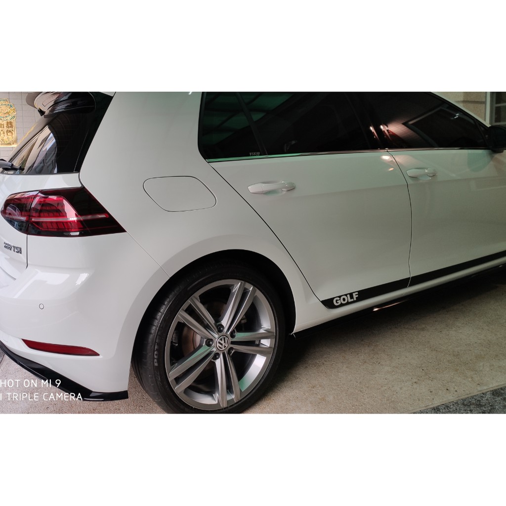 福斯 VW GOLF 7 7.5 專用碳纖維紋貼紙  車身側裙下裙 反光貼紙 DIY 個性化 R-LINE GTI  R