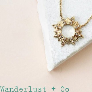 Wanderlust+Co 澳洲品牌 金色鑲鑽 光芒太陽項鍊 Sunseeker