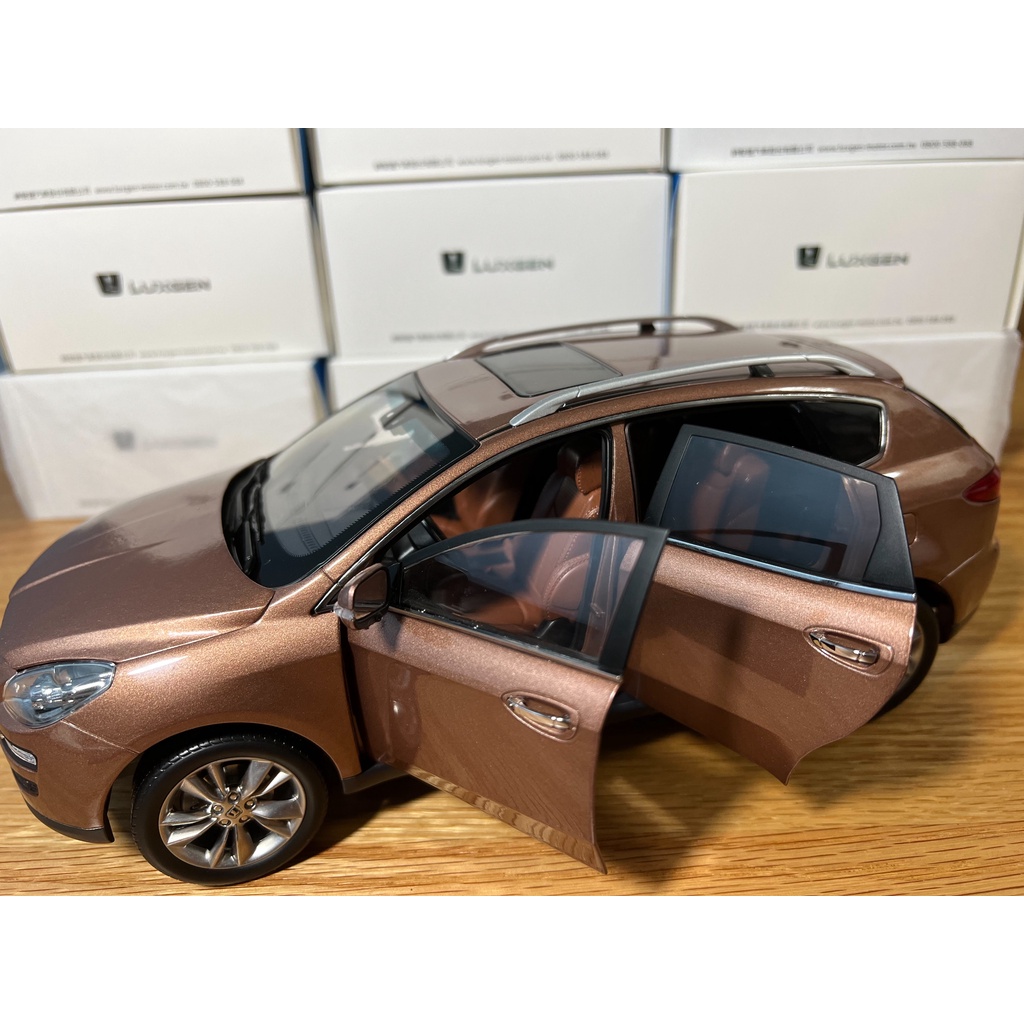 LUXGEN U7 SUV 1:18 棕色模型車 納智捷 收藏!