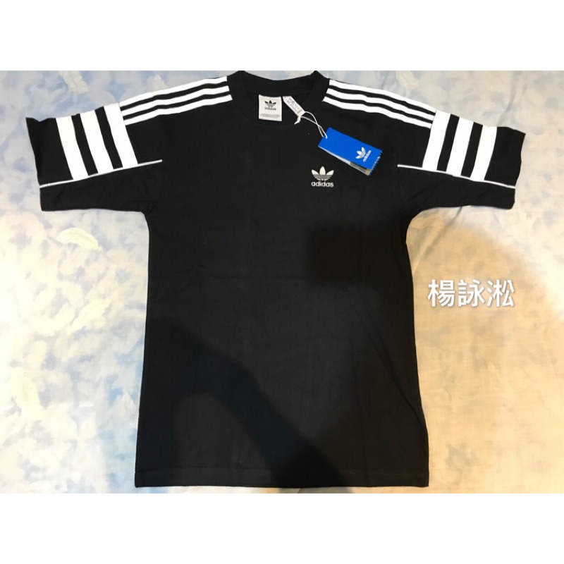 Adidas originals authentic 黑色條文短袖 DH3854