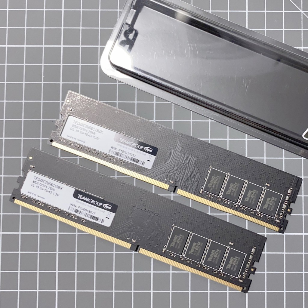 【近全新】Team 十銓 DDR4-2666桌上型記憶體 16G ( 8G*2 )