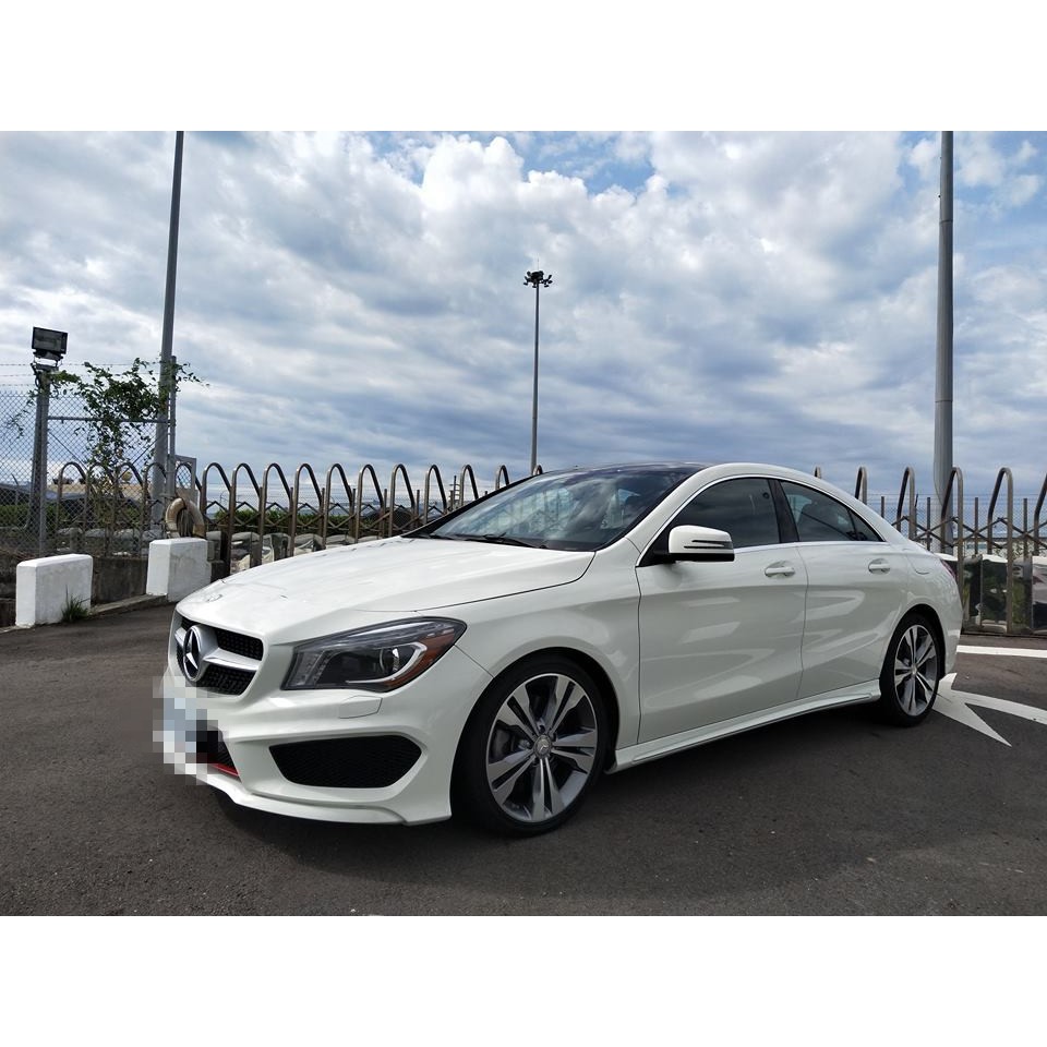 【廠牌】：Benz 【車種】：CLA250 2000CC  【年份】：2014