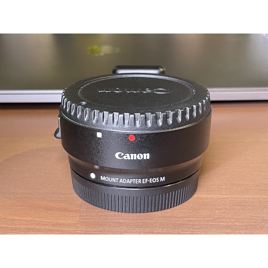 佳能原廠鏡頭轉接環 Canon Mount Adapter EF-EOS M 二手 (包括三腳架底座)