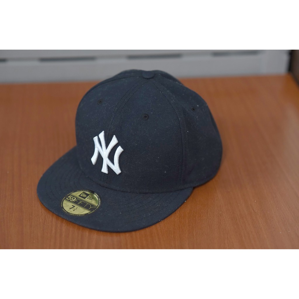 【二手】NEW ERA MLB 棒球帽 洋基 板帽 59FIFTY 7又1/4 贈帽盒