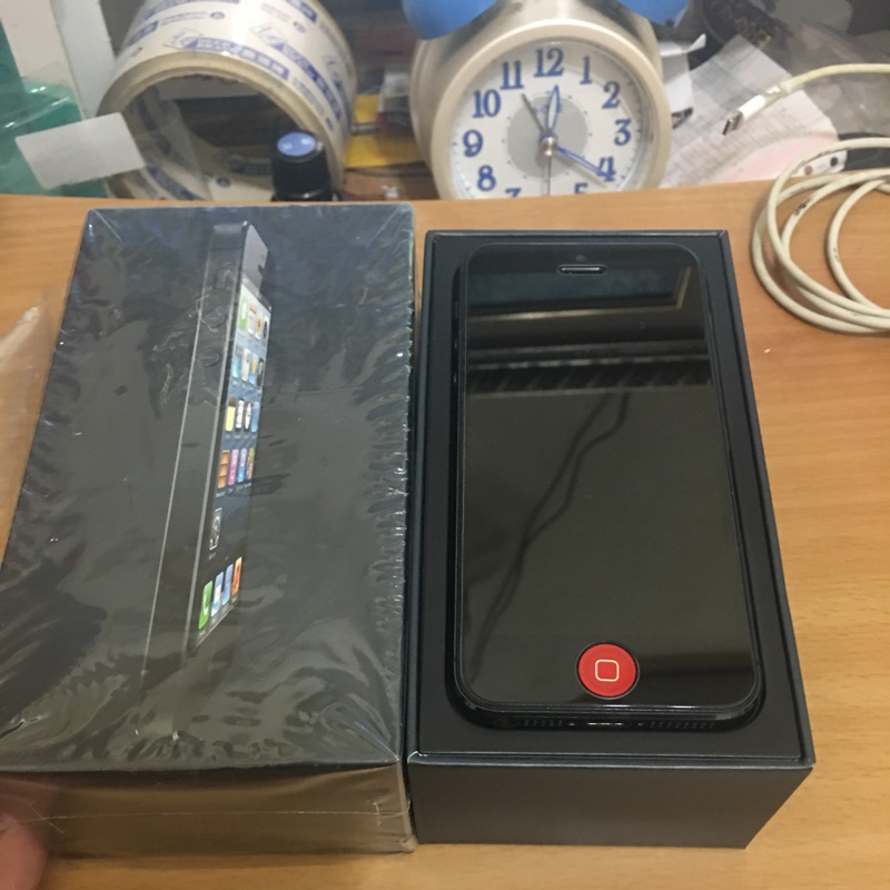 Iphone 5 64g壞機盒裝齊全