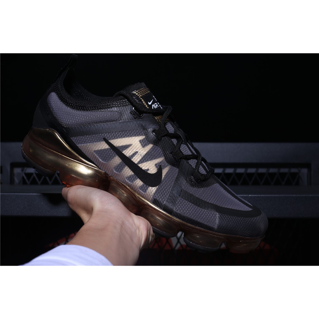 vapormax 2019 gold black
