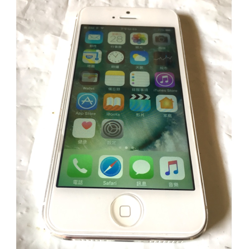 Apple iPhone 5 白色 32G 便宜售(可議)～