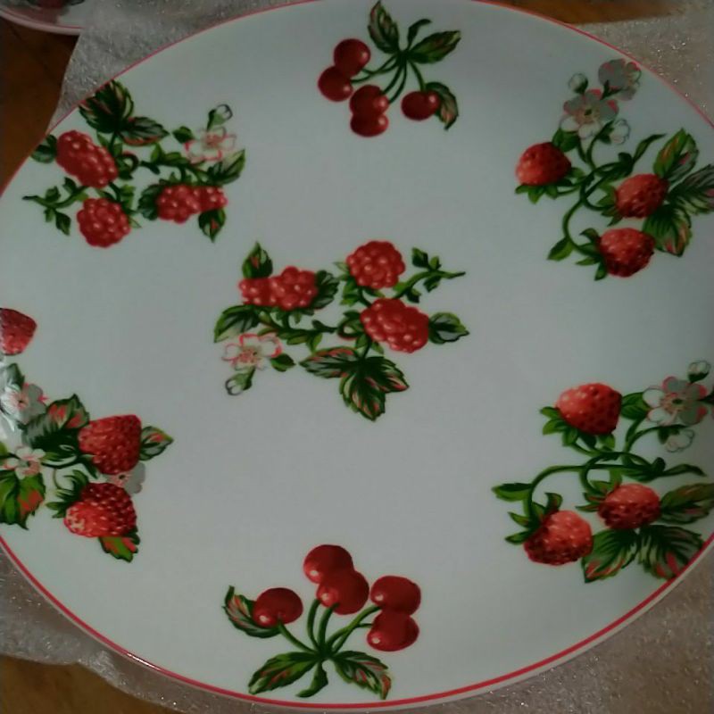 Hankook 草莓櫻桃莓果餐盤杯組