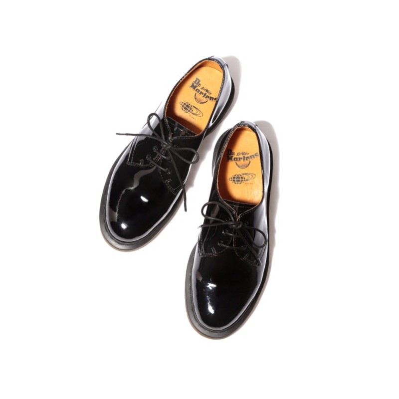 dr martens 1461 beams