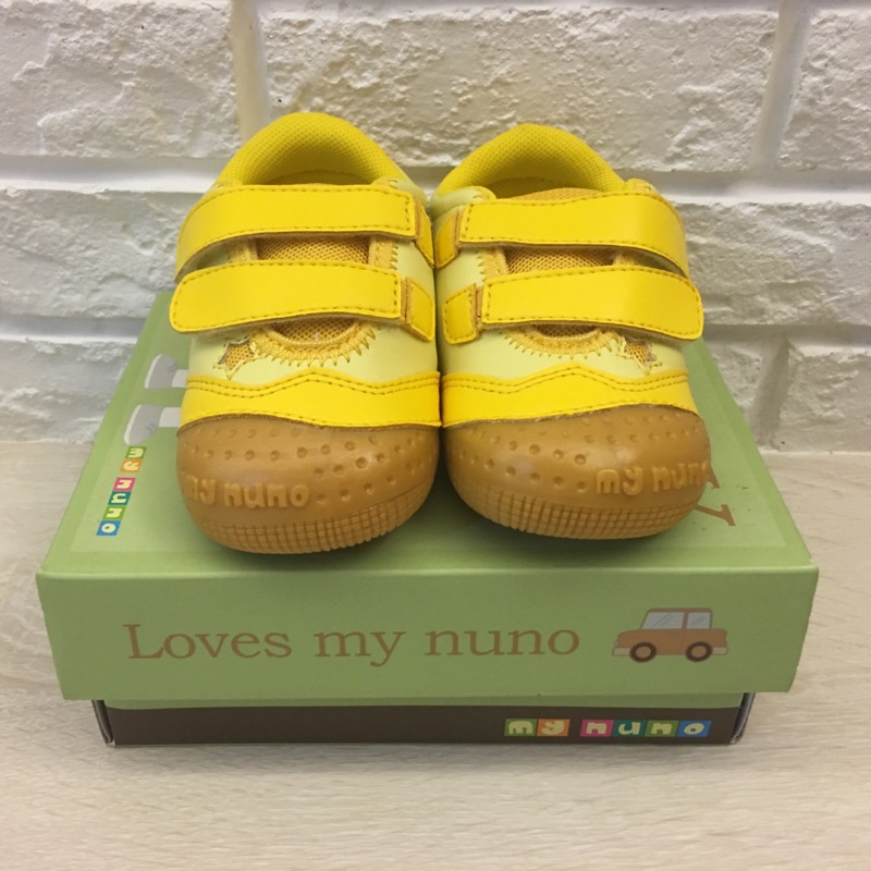 麗嬰房my nuno 天然橡膠透氣童鞋、黃色乳酪鞋男女皆可（全新現貨14.5cm約一歲以上適用)#嬰兒皮鞋4折