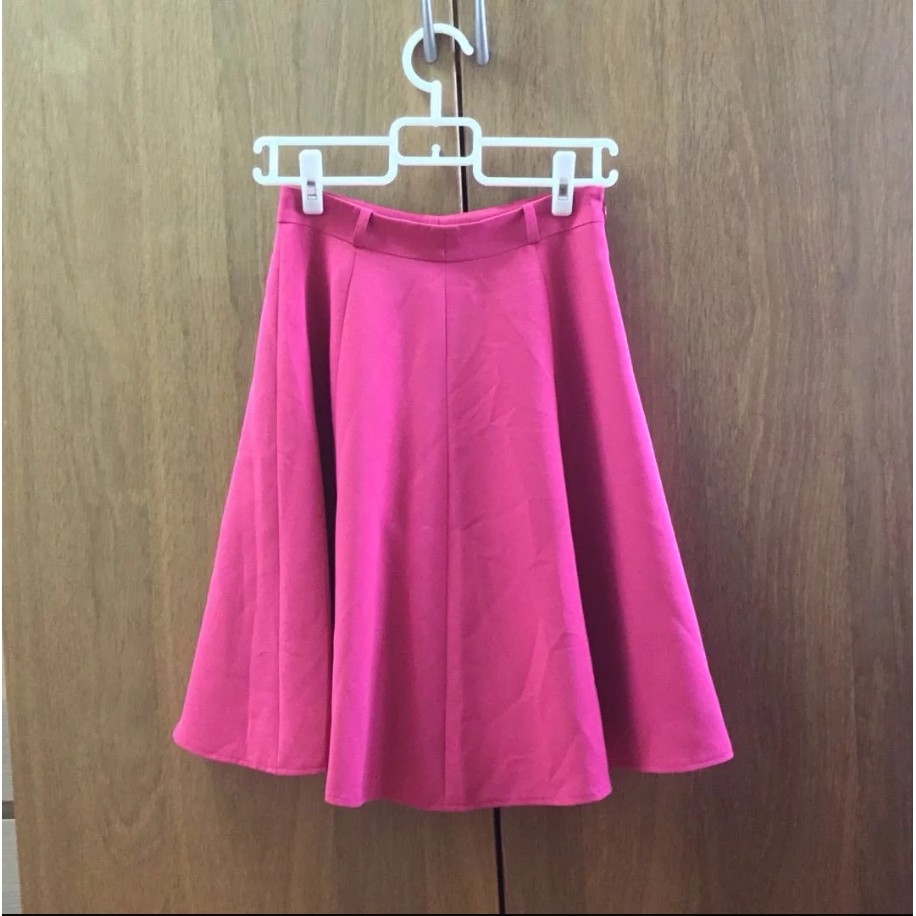 日本製mew S Refined Clothes 桃紅色及膝a字裙 蝦皮購物