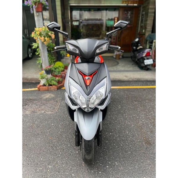 光陽2020年雷霆S150cc  ,原廠保固內，低公里數車美如新，可分期可車換車，外縣市可托運分期0元交車下月繳納無負擔