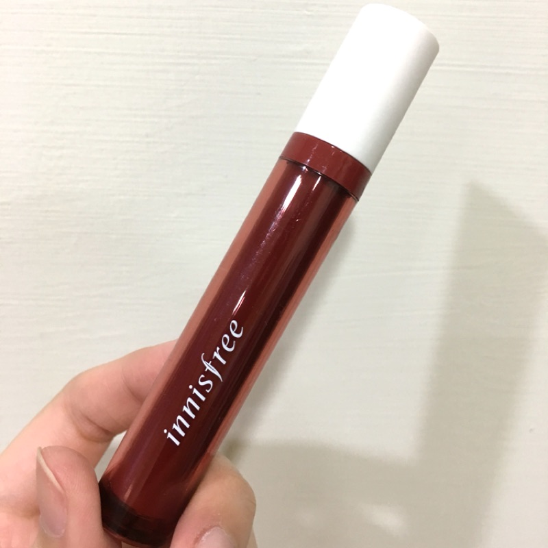 Innisfree 果漾精油唇釉 5號