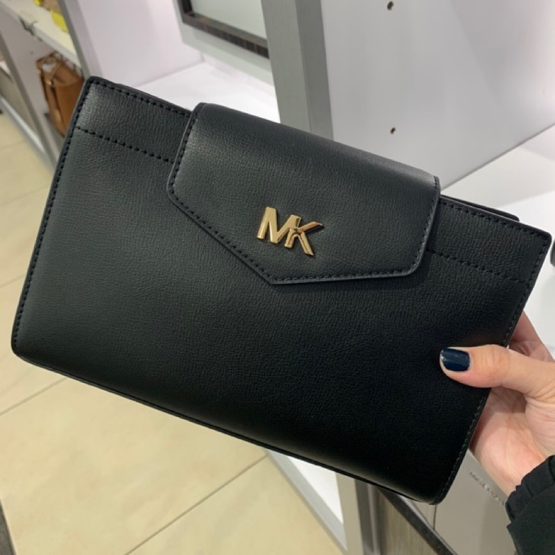 現貨提供💗Michael Kors Mk風琴包 logo 黑色 側背包包 小包/Mk 白色黛妃包