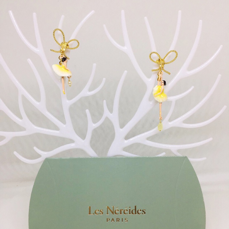 黛買黛購✈️ 法國🇫🇷 Les Nereides 全新正品現貨 黃 芭蕾娃娃 細緻優雅氣質 全手工製作 夾式 耳環