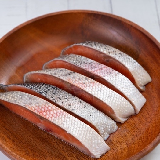 【喵菜園 】   薄鹽鮭魚菲力4片（300g±10%）  冷凍寄件
