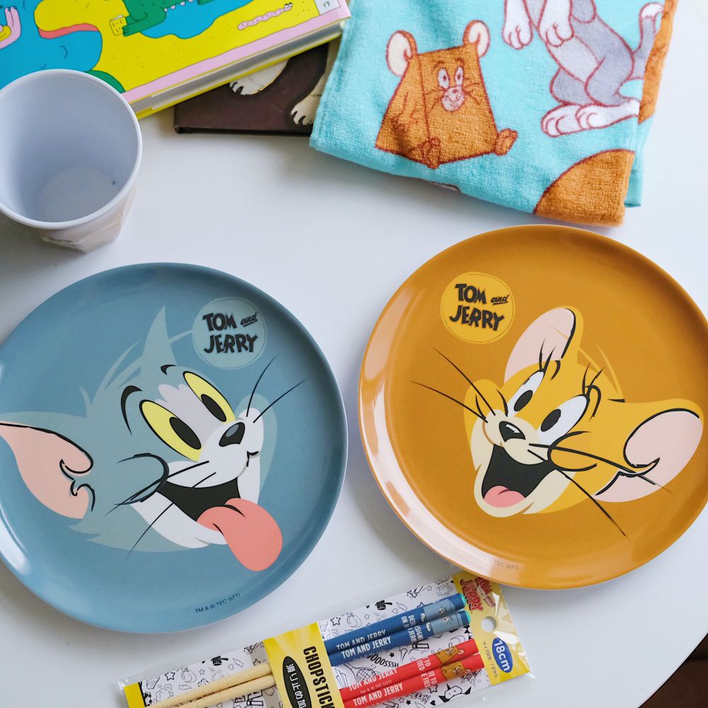 【湯姆貓與傑利鼠】⭐️🇯🇵日本商品 大臉造型美耐皿盤子 置物盤 露營餐具 Tom&amp;Jerry 日落小物 生日禮物
