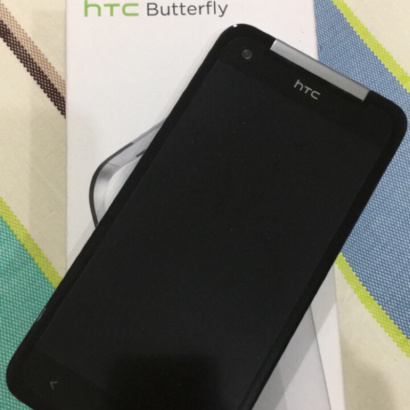 二手 HTC BUTTERFLY 白色