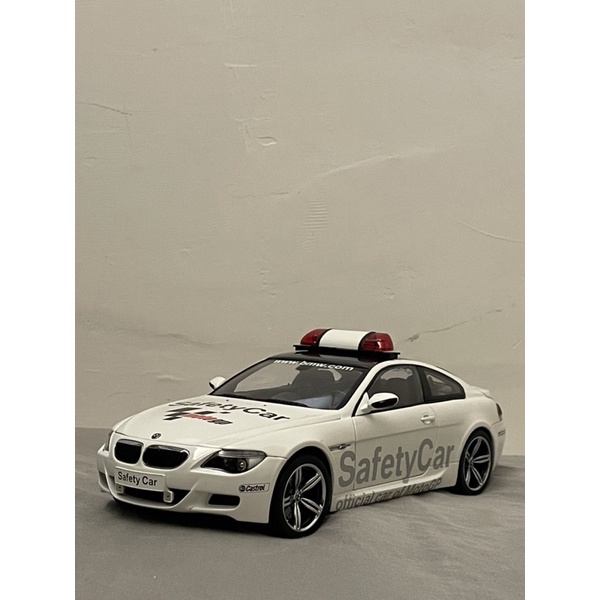 （🎉本月特價🎉） kyosho 1/18。BMW M6 Safety Car MotoGP 2005金屬模型車