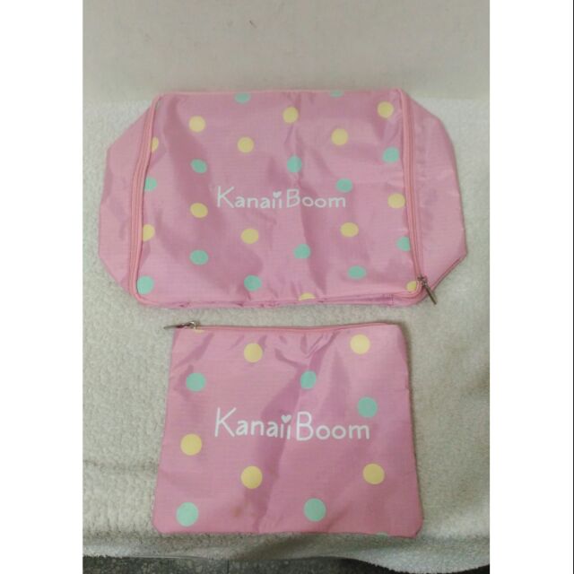 全新~ 日本品牌 Kanaii Boom 粉紅色 防水 尼龍塑料 子母袋 二個 (萬用包/袋 )