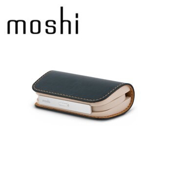 【宅配免運】全新 Moshi IonGo 5K 帶線行動電源內建 Lightning 及 USB-A 充電線
