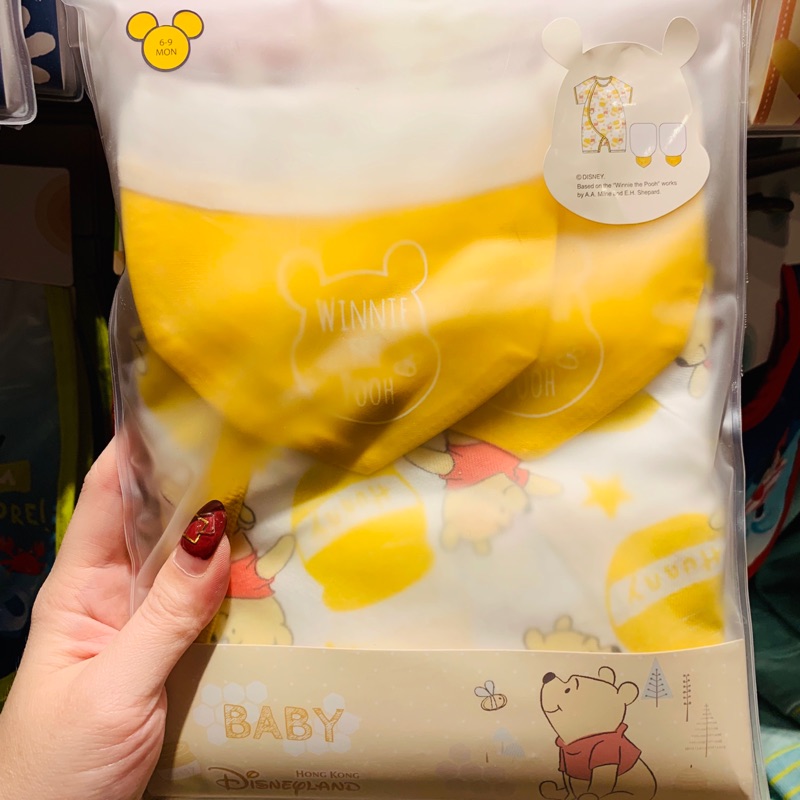 預購✨ 香港代購 迪士尼 維尼 嬰兒 幼兒 連身 上衣 包屁衣 滿月禮 禮物