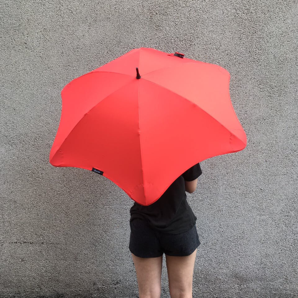 🌸現貨免運🌸Blunt Lite 紅色 紐西蘭 保蘭特  抗強風傘 直立彎勾