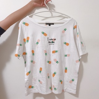 二手/H:connect 短版 夏日 水果 鳳梨🍍T-shirt