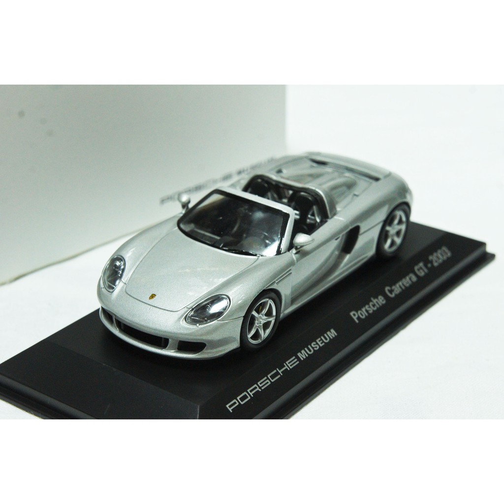 【特價現貨】保時捷博物館 1:43 Welly Porsche Carrera GT 2003 銀色