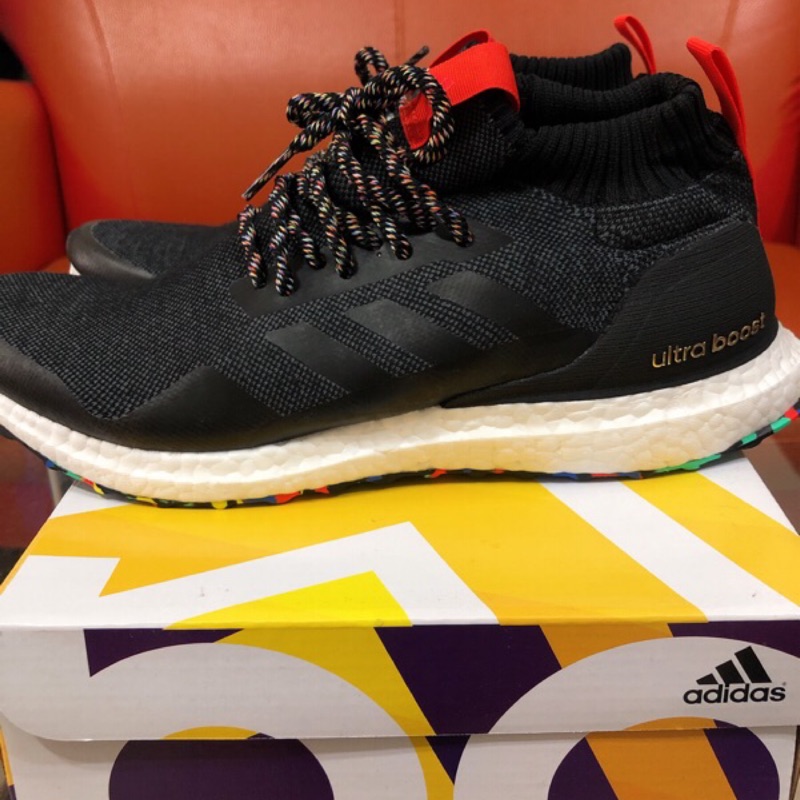 自售 Adidas Ultraboost MID 黑紅彩虹底 G26841 US10