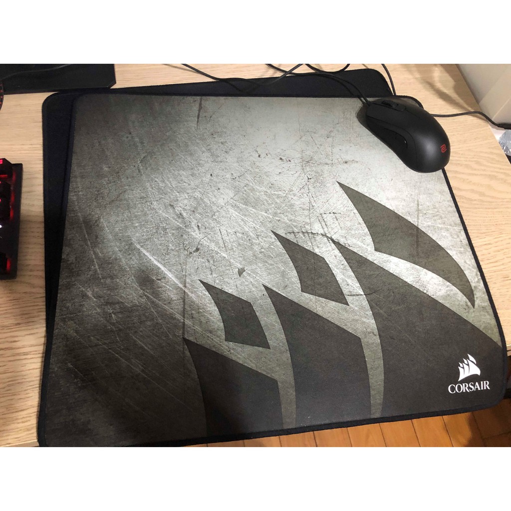 海盜船 Corsair MM350 XL 45X40 大Cloth Gaming mousepad 電競滑鼠墊  二手