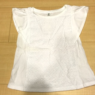 全新Uniqlo 蕾絲荷葉邊T恤 110cm 女童上衣