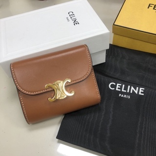 Celine Triomphe 原皮凱旋門焦糖色三折零錢袋款短夾