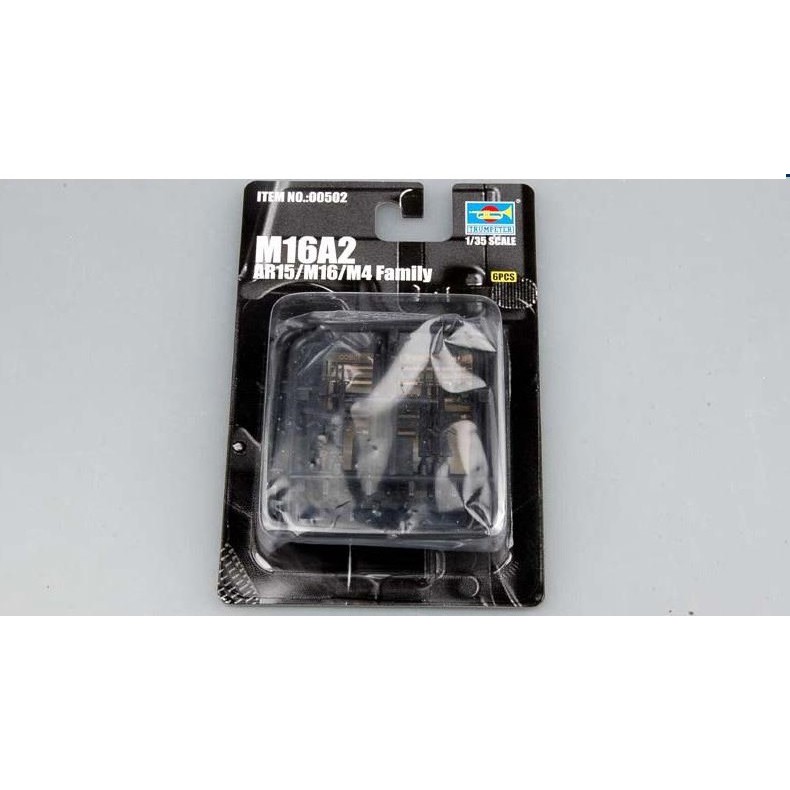 現貨 1/35 TRUMPETER AR15/M16/M4槍族之M16A2 00502