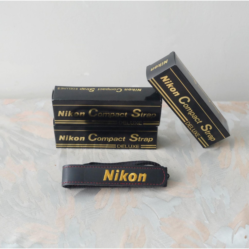 早期 全新庫存 Nikon 傻瓜 底片 相機 皮革手腕帶