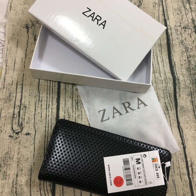 ZARA 黑長皮夾….