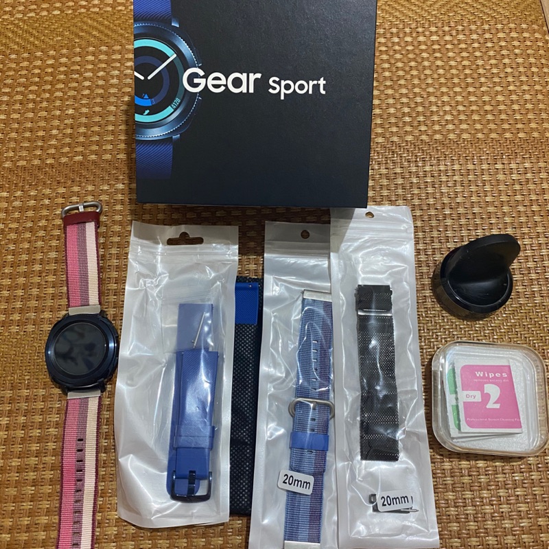 三星Samsung Gear sport 智慧錶，二手女用錶