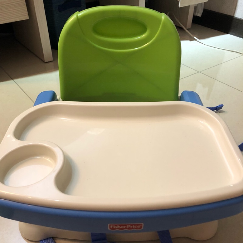Fisher-Price 費雪可攜帶式寶寶小餐椅 可攜式餐椅