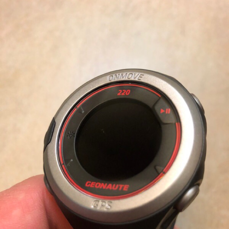GEONAUTE ONMOVE 220 gps運動錶