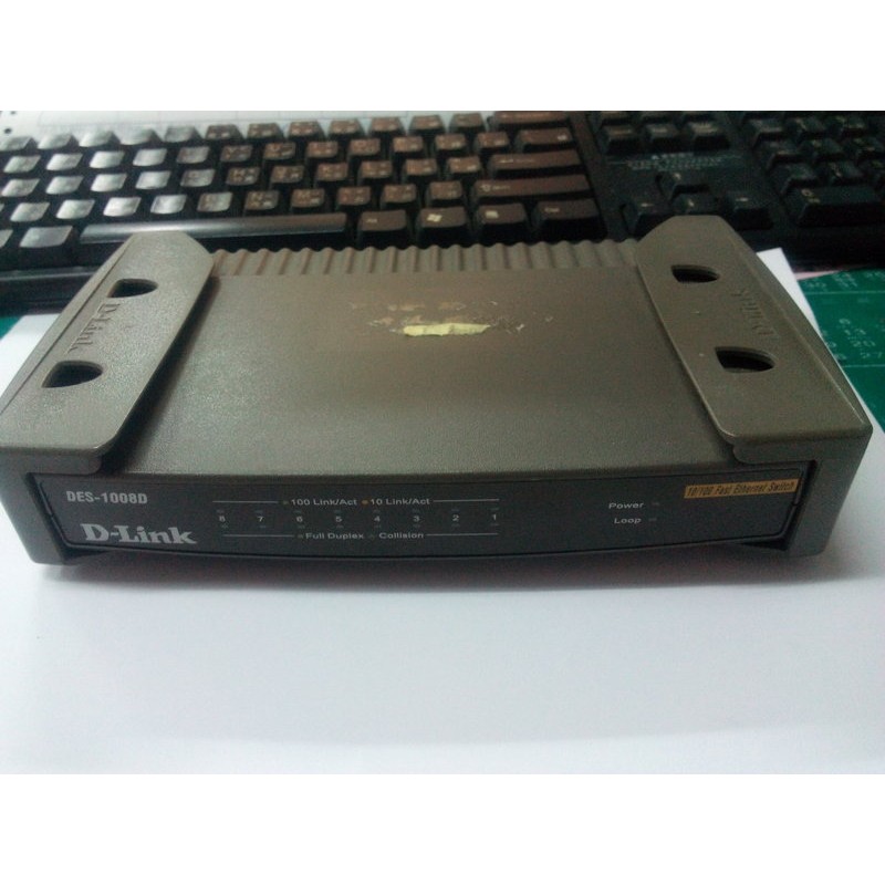 二手D-LINK DES-1008D Hub 網路集線器/交換器
