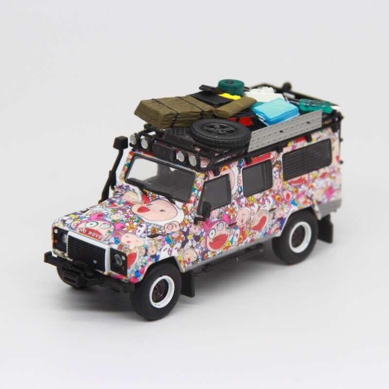 村上隆 Murakami Land Rover Defender 110 1:64 汽車 公仔 模型 收藏 正品 現貨